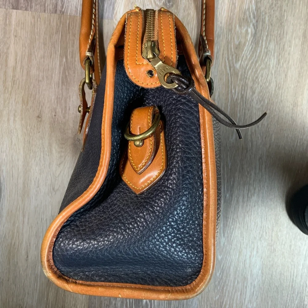 Dooney & Bourke Vintage Leather Satchel Navy Blue / Tan